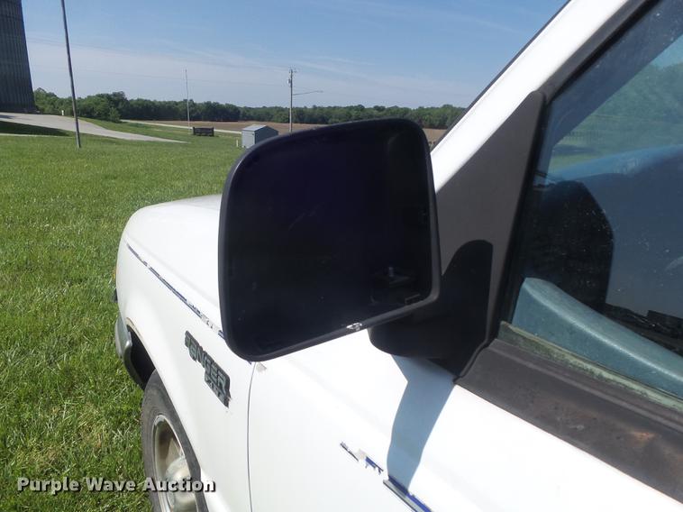 image for item DD7190 1997 Ford Ranger XLT pickup truck