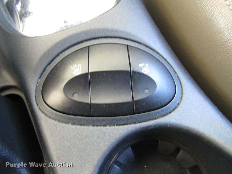 image for item DD7491 2004 Hyundai Santa Fe SUV