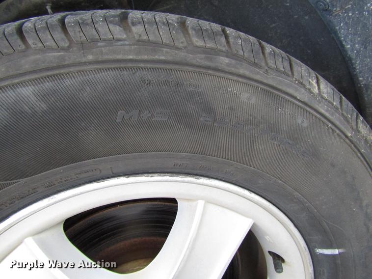 image for item DD7491 2004 Hyundai Santa Fe SUV