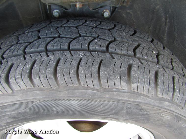 image for item DD7491 2004 Hyundai Santa Fe SUV