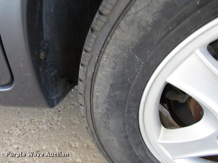 image for item DD7491 2004 Hyundai Santa Fe SUV