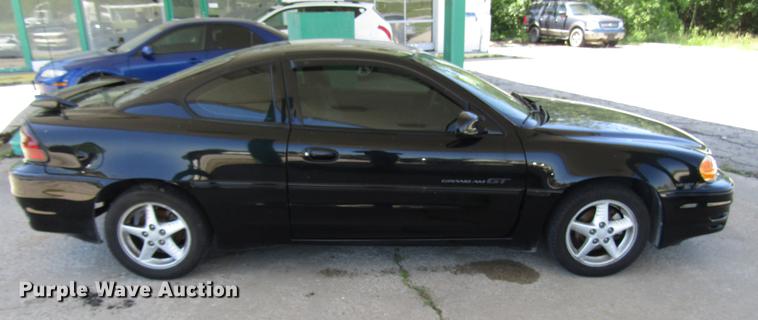 image for item DD7493 1999 Pontiac Grand Am GT