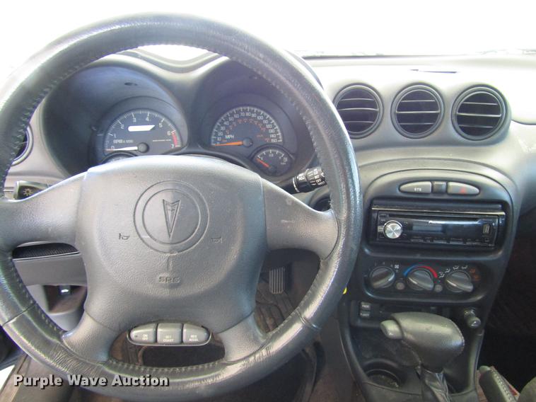 image for item DD7493 1999 Pontiac Grand Am GT