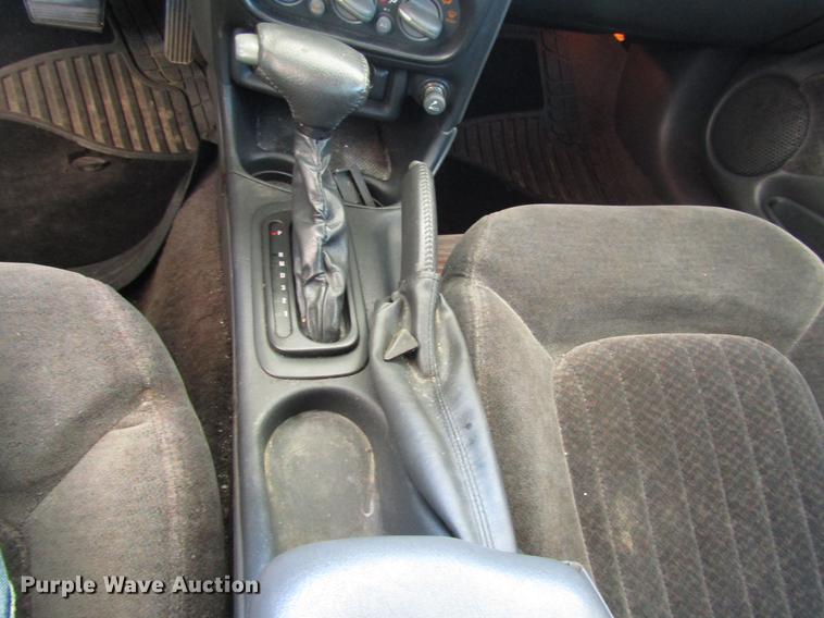 image for item DD7493 1999 Pontiac Grand Am GT