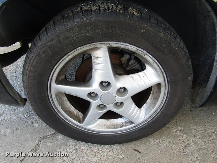 image for item DD7493 1999 Pontiac Grand Am GT