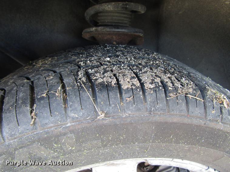 image for item DD7493 1999 Pontiac Grand Am GT