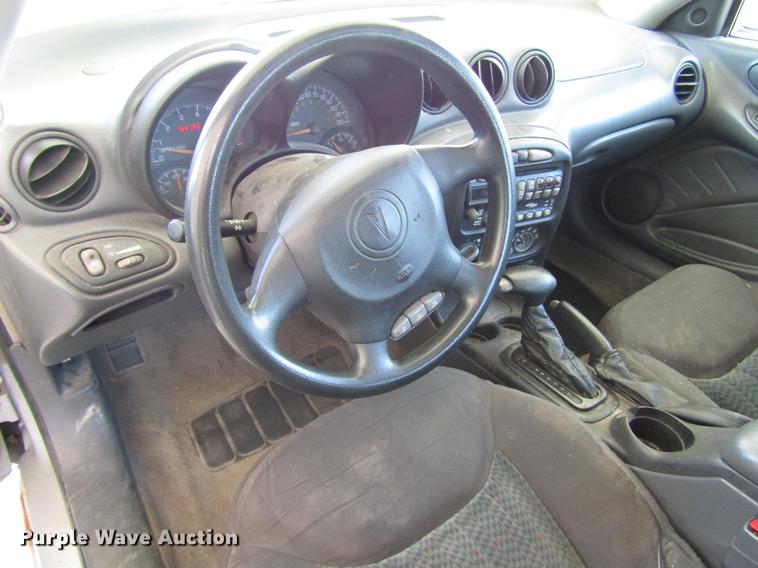 image for item DD7494 2004 Pontiac Grand AM