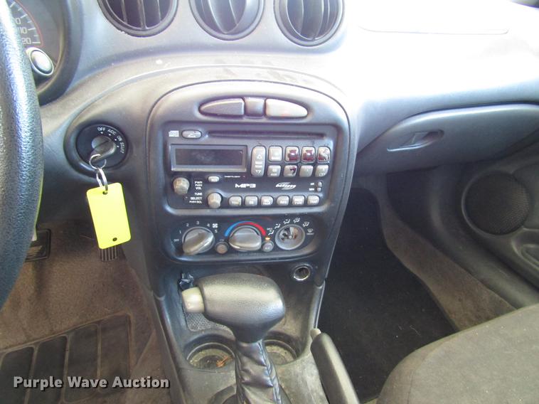 image for item DD7494 2004 Pontiac Grand AM