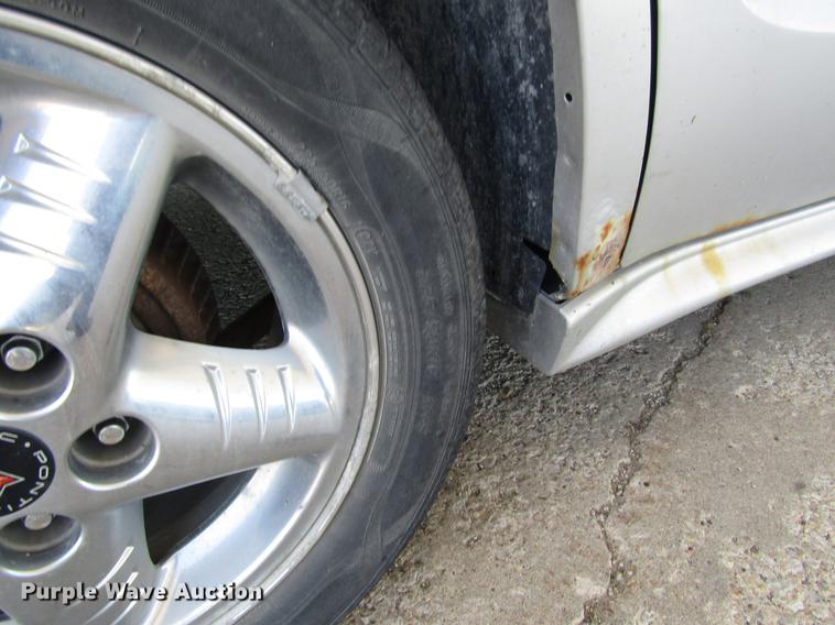 image for item DD7494 2004 Pontiac Grand AM