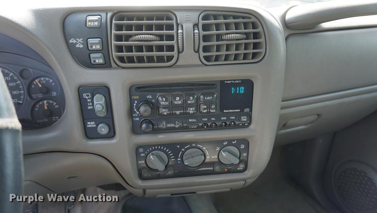 image for item DD7676 1998 GMC Jimmy SUV