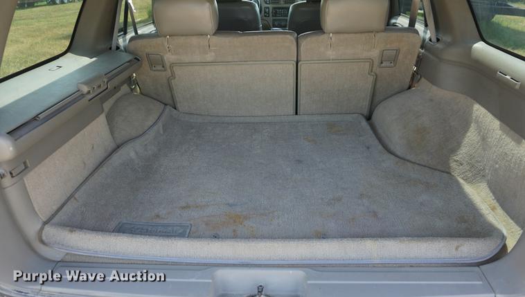 image for item DD7676 1998 GMC Jimmy SUV