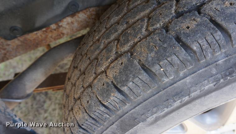 image for item DD7676 1998 GMC Jimmy SUV