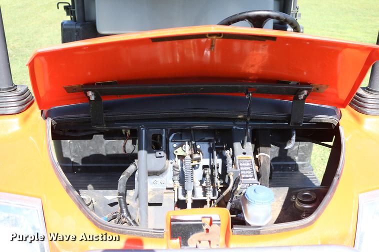 image for item DD8224 2011 Kubota RTV1140CPX utility vehicle