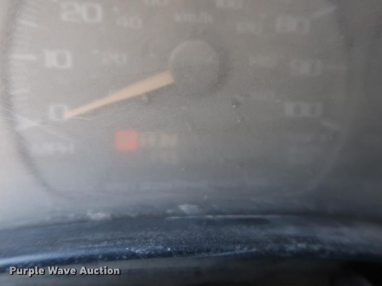 image for item DD9584 2002 Chevrolet Express 3500 van