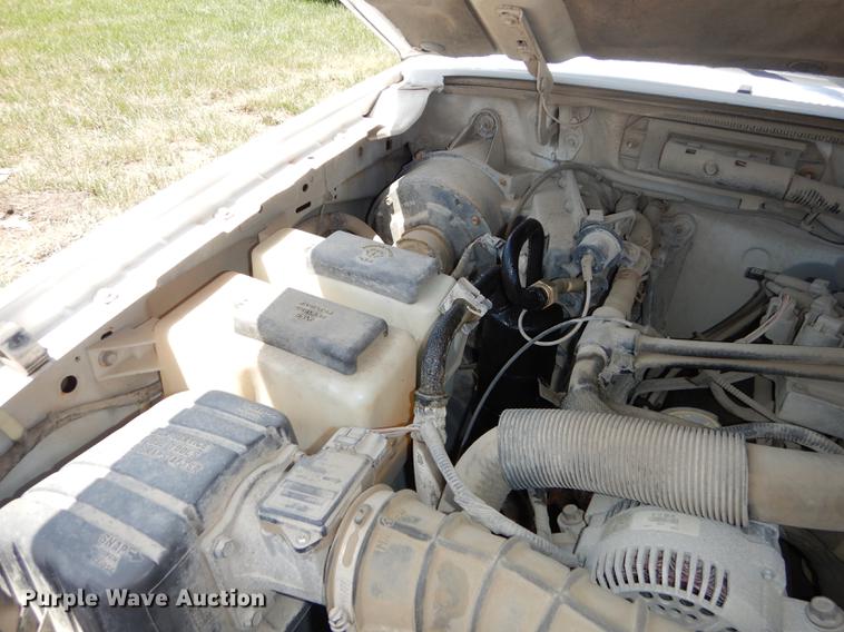 image for item DE1750 2000 Ford Ranger SuperCab pickup truck