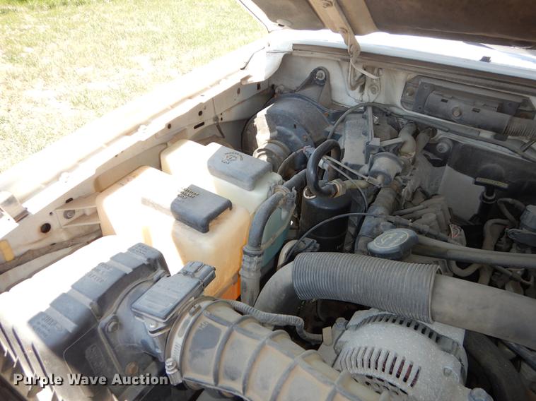 image for item DE1751 2001 Ford Ranger SuperCab pickup truck