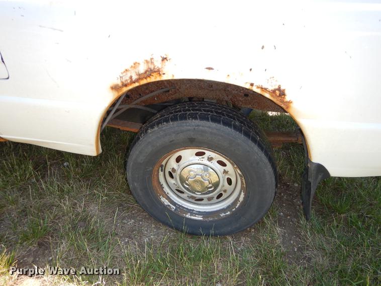 image for item DE1751 2001 Ford Ranger SuperCab pickup truck