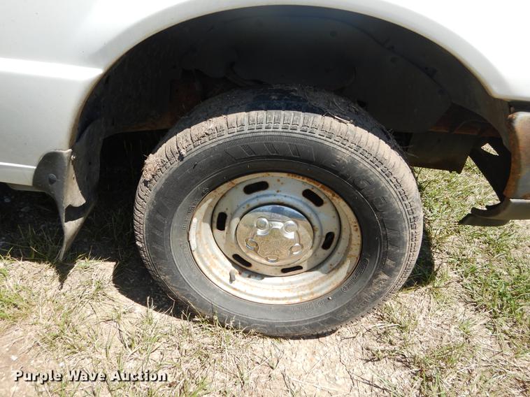 image for item DE1752 1998 Ford Ranger SuperCab pickup truck