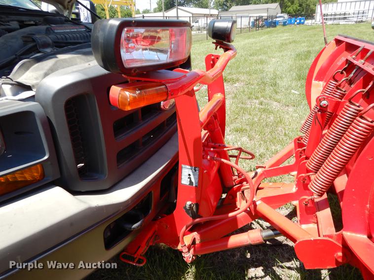 image for item DE1753 2005 Ford F350 Super Duty Crew Cab dump flatbed pickup truck