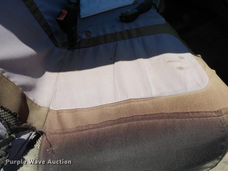 image for item DE1755 2004 Ford F350 Super Duty XL Crew Cab dump flatbed pickup truck