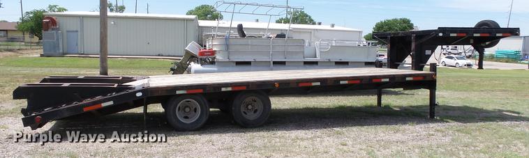 image for item DE6654 2006 Belshe DT22 equipment trailer