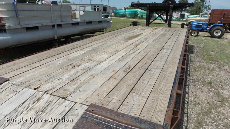 image for item DE6654 2006 Belshe DT22 equipment trailer