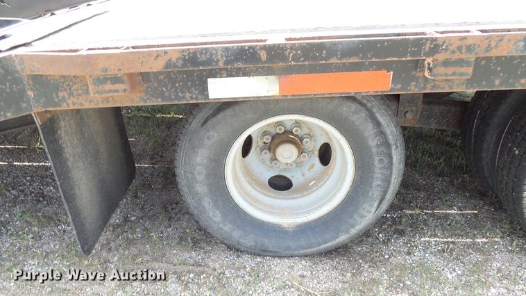 image for item DE6654 2006 Belshe DT22 equipment trailer