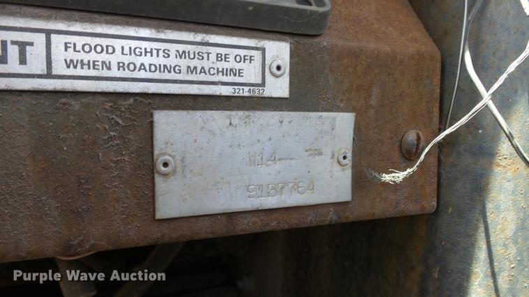 image for item DE7105 1980 Case W14 wheel loader