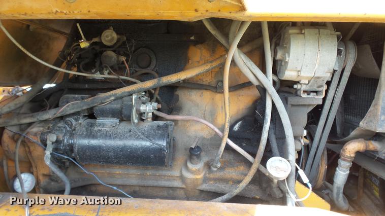 image for item DE7105 1980 Case W14 wheel loader