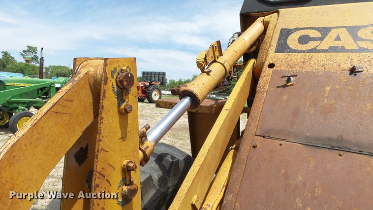 image for item DE7105 1980 Case W14 wheel loader