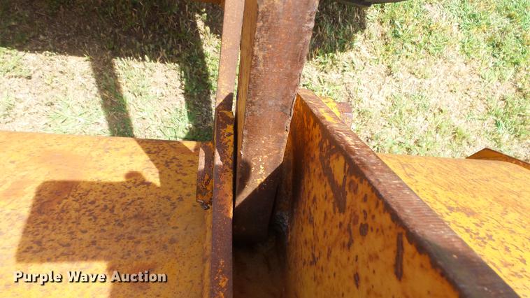 image for item DE7105 1980 Case W14 wheel loader