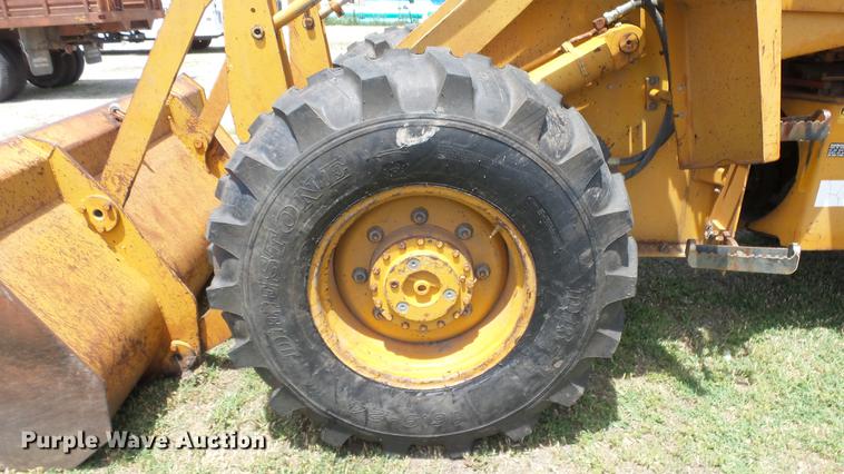image for item DE7105 1980 Case W14 wheel loader