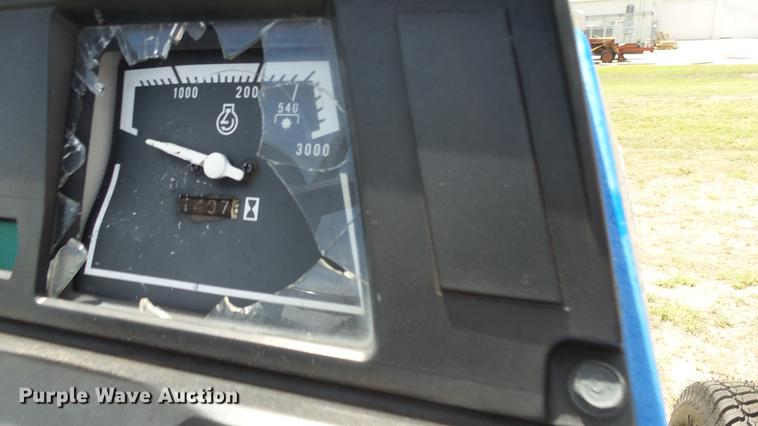 image for item DE7107 New Holland TC30 tractor