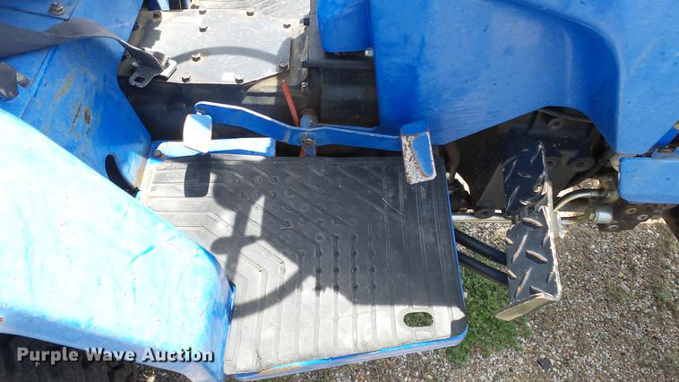 image for item DE7107 New Holland TC30 tractor