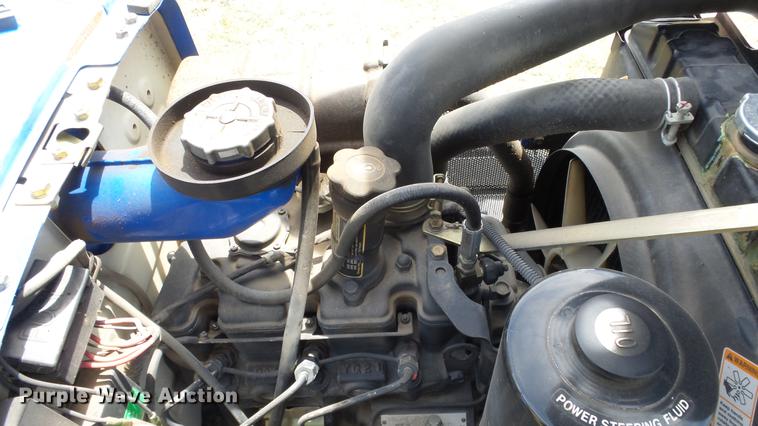 image for item DE7109 New Holland TC30 tractor