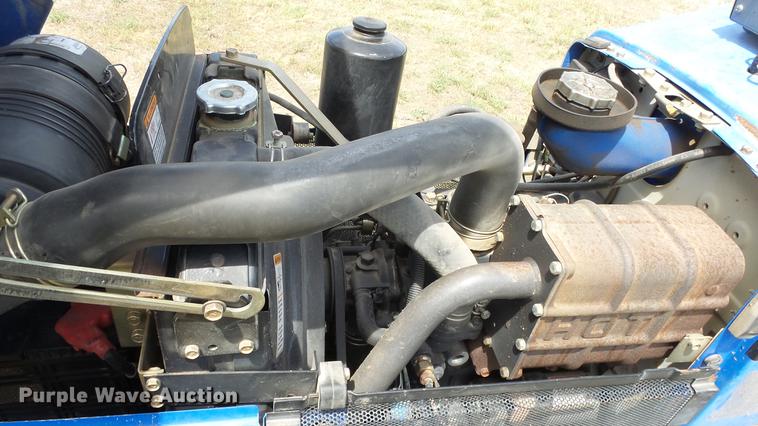 image for item DE7109 New Holland TC30 tractor