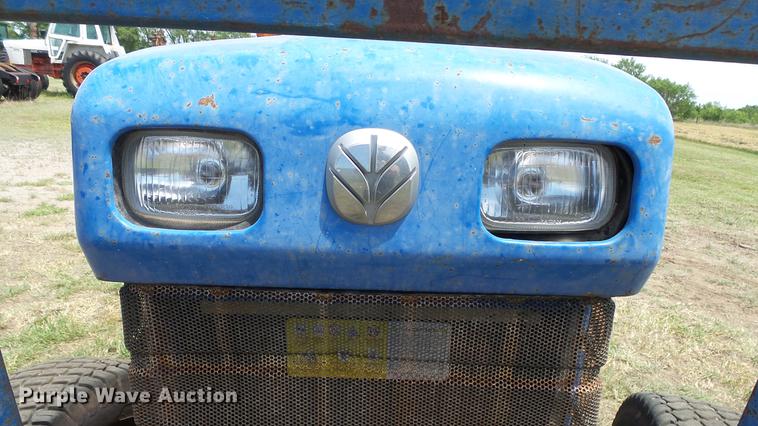 image for item DE7109 New Holland TC30 tractor