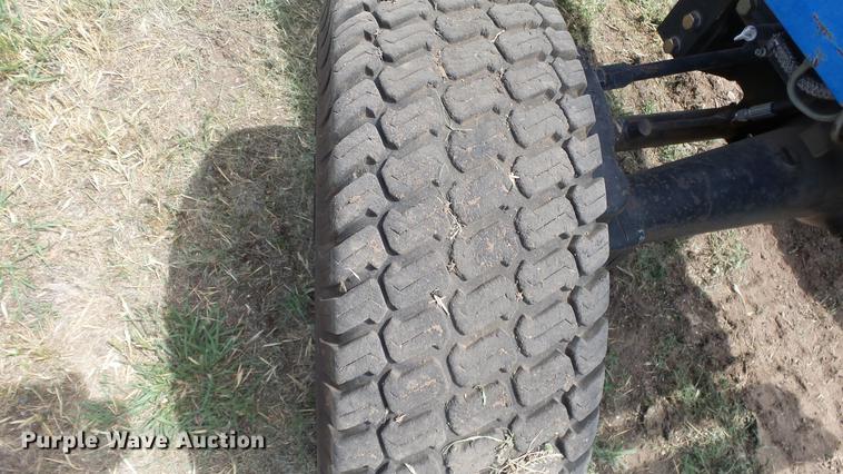 image for item DE7109 New Holland TC30 tractor