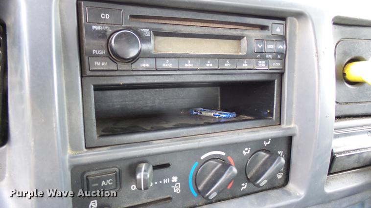 image for item DP9512 2007 Hino 338 flatbed truck