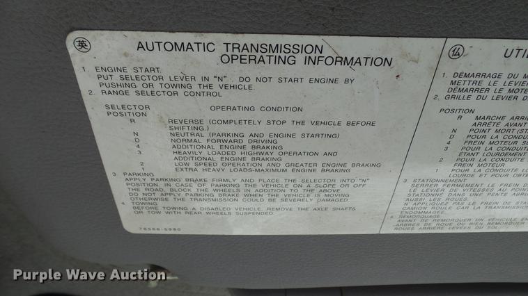 image for item DP9512 2007 Hino 338 flatbed truck