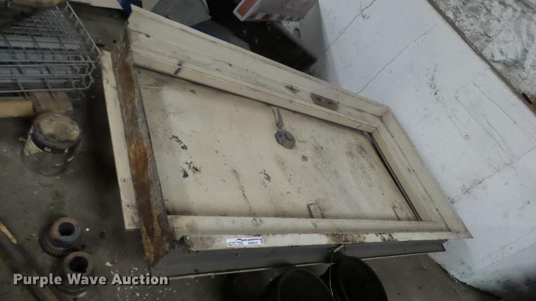 image for item DP9514 Diebold steel safe door and frame