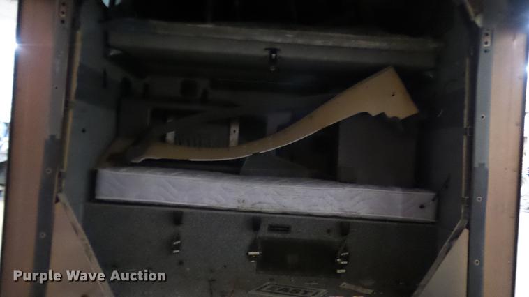 image for item DP9515 Mack sleeper