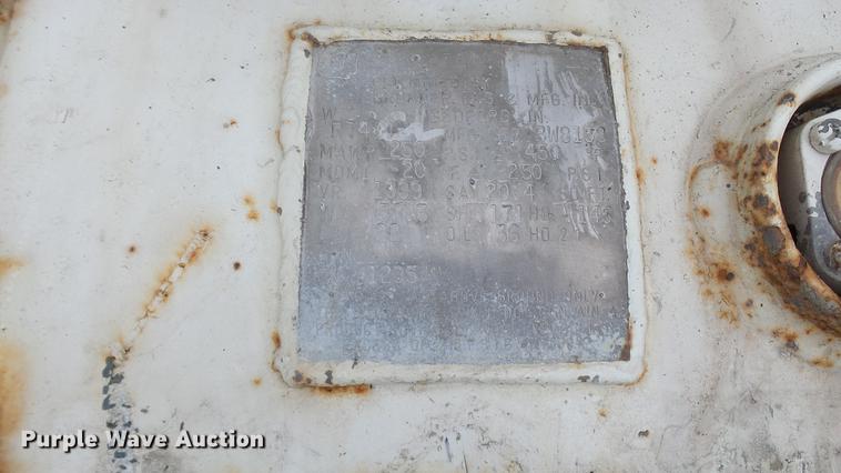 image for item DP9519 (2) propane tanks