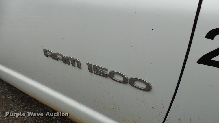 image for item DP9525 2004 Dodge Ram 1500 Quad Cab pickup truck