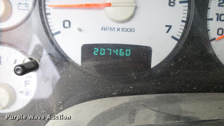 image for item DP9525 2004 Dodge Ram 1500 Quad Cab pickup truck