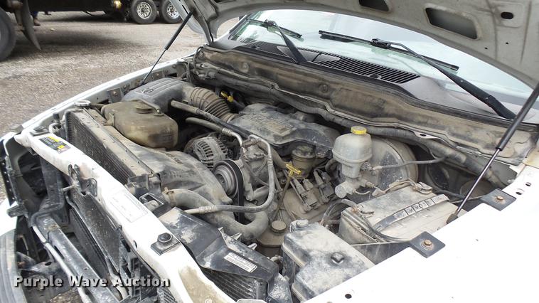 image for item DP9525 2004 Dodge Ram 1500 Quad Cab pickup truck