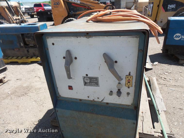 image for item DV9296 (3) Miller welders