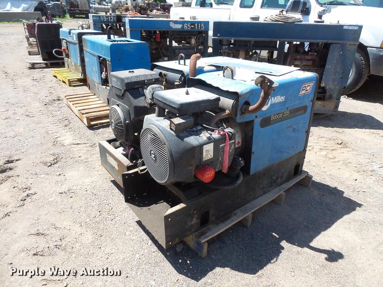 image for item DV9297 (2) Bobcat 225 AC/DC welders