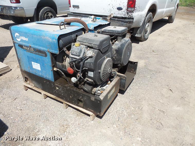 image for item DV9297 (2) Bobcat 225 AC/DC welders