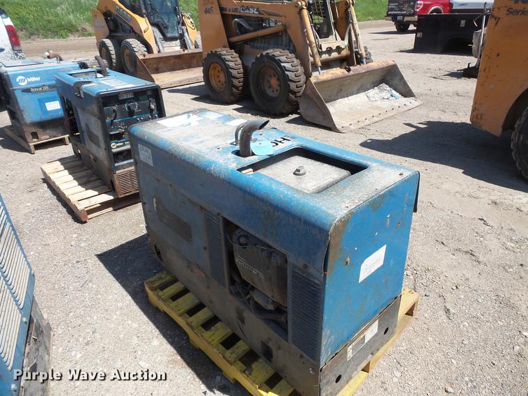 image for item DV9298 (2) Bobcat 225 welders